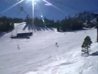 Atrăgător bruneta inpulit greu immediately thereafter snowboarding