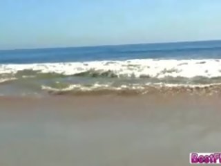 बहुत desiring surfer किशोर की उम्र हो जाता है को बकवास the जीवन गार्ड