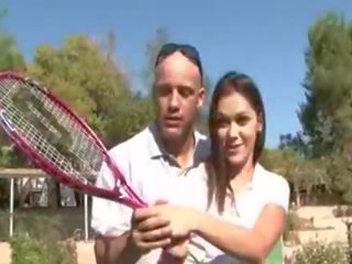 הארדקור פורנו ב ה tenis בית משפט